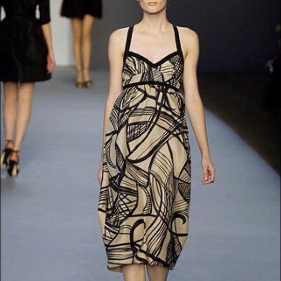 Giambattista Valli Dresses & Skirts - Giambattista Valli Dress